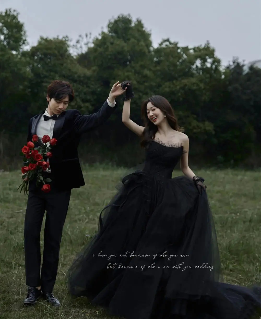 Bla Wedding Dr Photoaphy Theme Forest System Travel Couple Photoaphs Light Me Gown Bridal Gown Sli Bridesmaid ...
