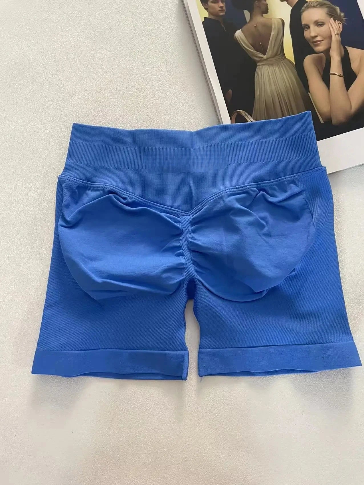 Crop Top Women Short Sleeve Yoga Top Shirts Light Weight Gym Crop Top Seamless Sports Shirt Cycling Breathable
